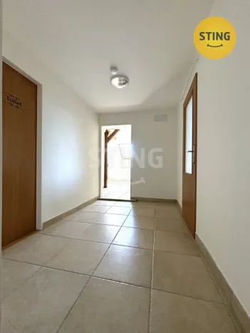 Pronájem bytu 2+kk, Ostrava, Rostislavova, 71 m2