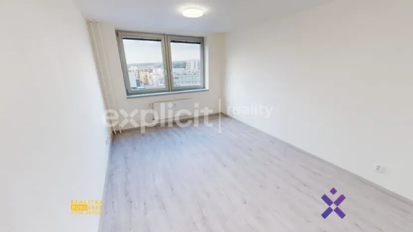 Pronájem bytu 1+kk, Zlín, Kvítková, 29 m2