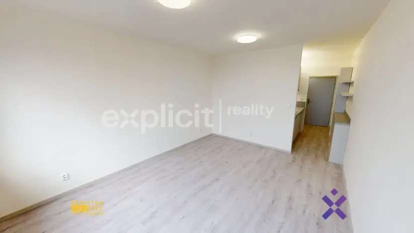 Pronájem bytu 1+kk, Zlín, Kvítková, 29 m2