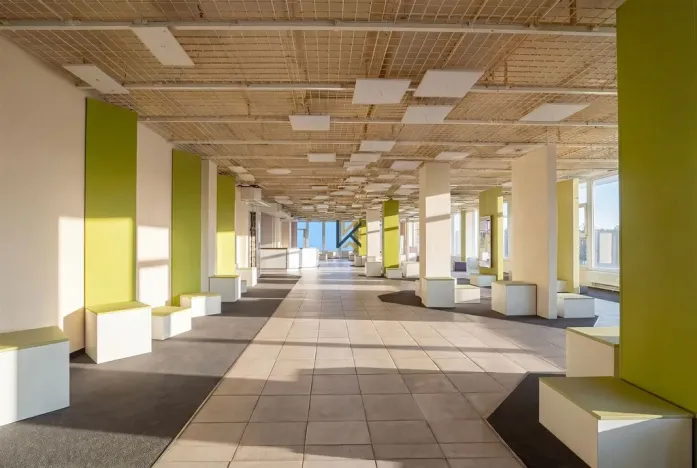 Pronájem kanceláře, Průhonice, Uhříněveská, 3300 m2