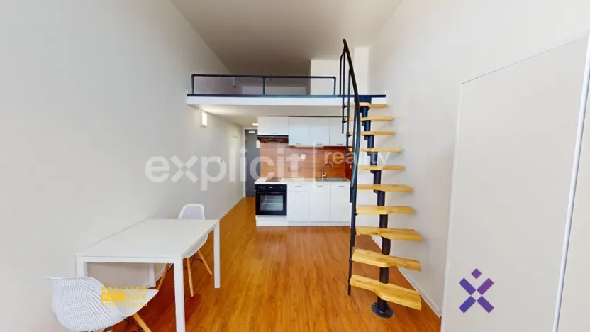 Pronájem bytu 1+kk, Zlín, Devadesátá, 29 m2