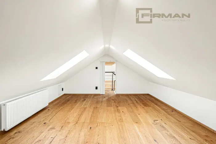 Prodej atypického bytu, Praha - Zbraslav, Elišky Přemyslovny, 110 m2