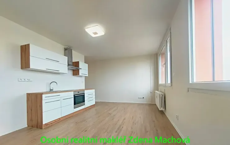 Pronájem bytu 1+kk, Praha - Řepy, 35 m2