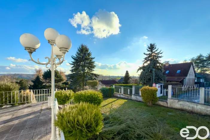 Prodej rodinného domu, Senohraby, Nad žlábky, 388 m2