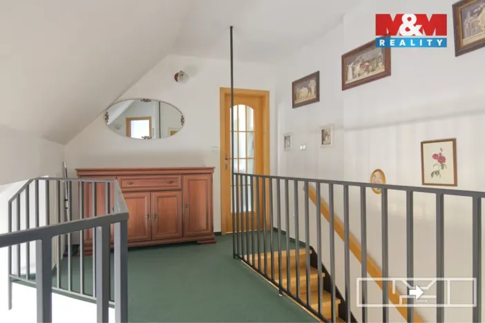 Pronájem bytu 3+kk, Praha - Bubeneč, Puškinovo náměstí, 106 m2