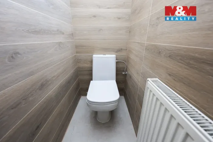 Pronájem skladu, Hlubočky, Fučíkova, 900 m2