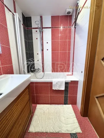 Prodej bytu 3+kk, Praha - Horní Měcholupy, Veronské nám., 65 m2