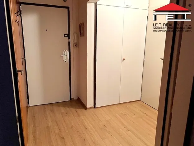 Pronájem bytu 2+kk, Brno, Ukrajinská, 48 m2