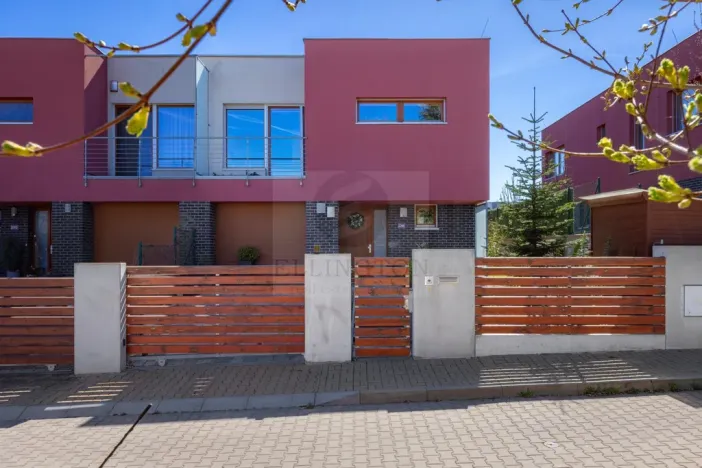 Prodej rodinného domu, Roztoky, Zvoncová, 163 m2