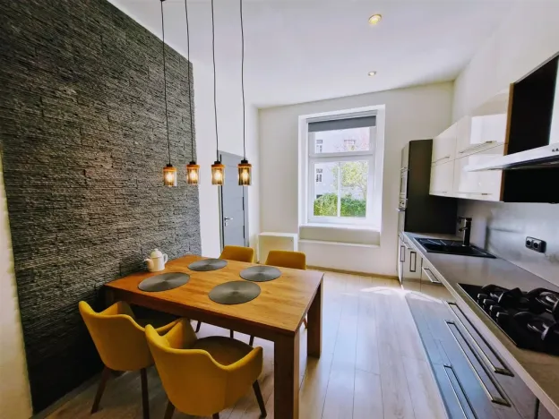 Prodej bytu 2+1, Ústí nad Labem - Ústí nad Labem-centrum, Palachova, 62 m2