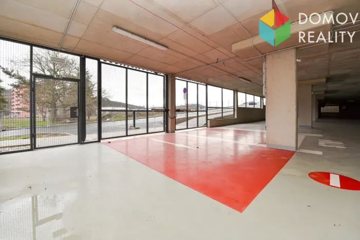 Pronájem garážového stání, Beroun - Beroun-Město, Nepilova, 12 m2