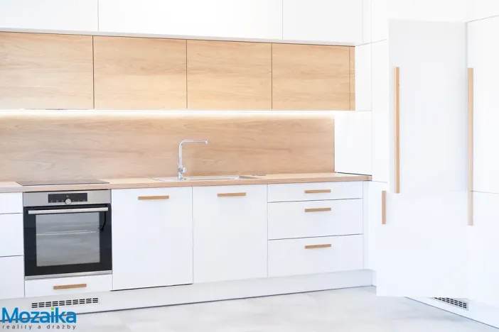 Pronájem bytu 3+kk, Lanškroun - Lanškroun-Vnitřní Město, nám. J. M. Marků, 86 m2