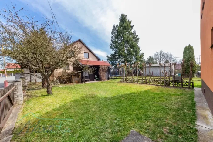 Prodej vícegeneračního domu, Rožmitál pod Třemšínem, V cizině, 347 m2