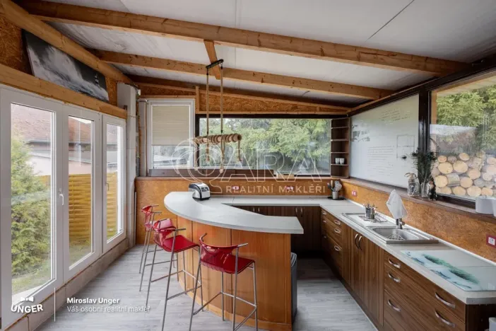 Prodej chaty, Kochánky, 104 m2