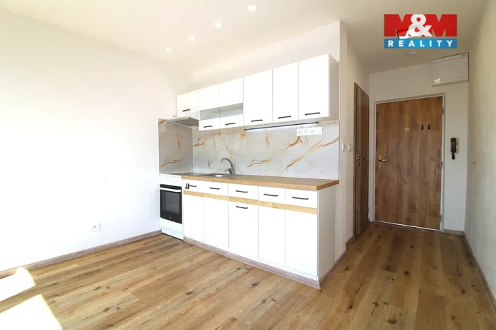 Pronájem bytu 1+1, Varnsdorf, Hrnčířská, 41 m2