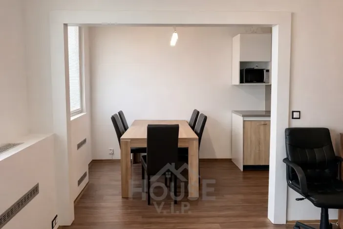 Prodej bytu 3+1, Praha - Černý Most, Vašátkova, 80 m2