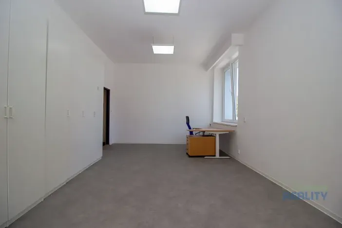 Pronájem kanceláře, Brandýs nad Labem-Stará Boleslav, Pražská, 37 m2