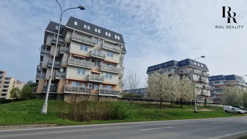 Pronájem bytu 1+kk, Olomouc, Handkeho, 32 m2