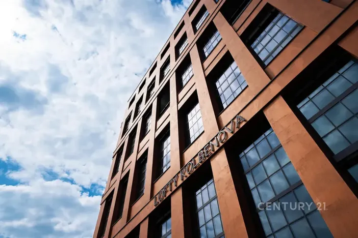 Prodej kanceláře, Praha - Vysočany, Kolbenova, 181 m2