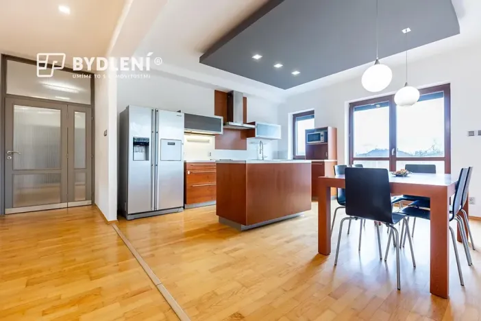 Prodej rodinného domu, Teplice, Kladrubská, 393 m2