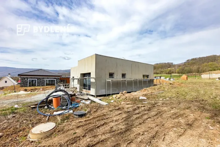 Prodej rodinného domu, Košťany, K zámku, 146 m2