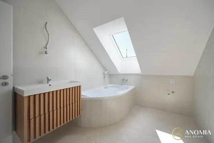 Prodej bytu 3+kk, Trhová Kamenice, Raisovo náměstí, 89 m2