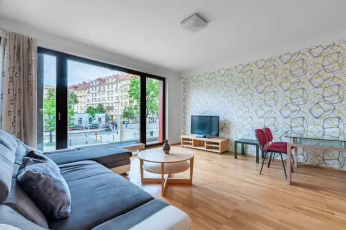 Pronájem bytu 2+kk, Praha - Vinohrady, Korunní, 76 m2