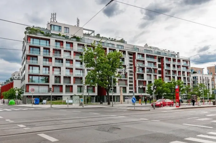 Pronájem bytu 2+kk, Praha - Vinohrady, Korunní, 76 m2