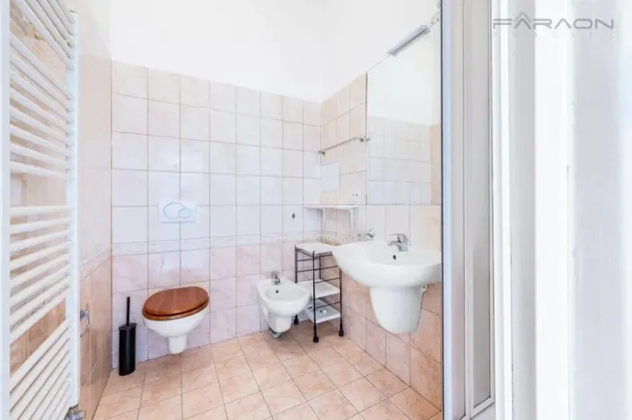 Pronájem bytu 2+kk, Praha - Smíchov, Na bělidle, 43 m2