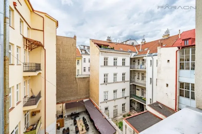 Pronájem bytu 2+kk, Praha - Smíchov, Na bělidle, 43 m2