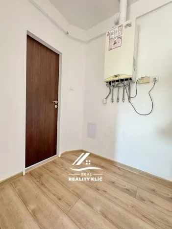 Pronájem bytu 1+kk, Ostrava, Muglinovská, 50 m2