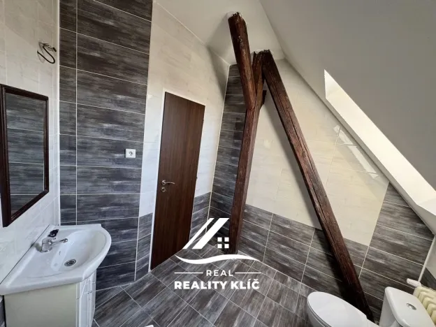 Pronájem bytu 1+kk, Ostrava, Muglinovská, 50 m2