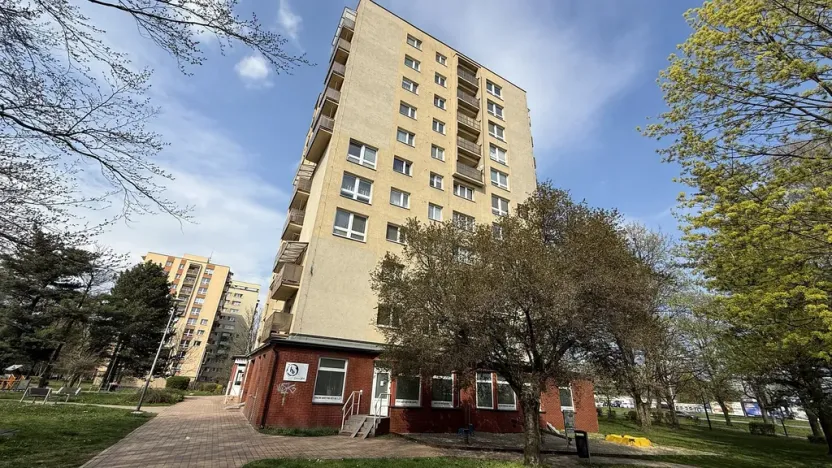 Prodej bytu 1+1, Ostrava - Mariánské Hory, Gen. Janka, 36 m2