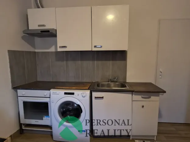 Prodej bytu 1+kk, Kutná Hora - Kutná Hora-Vnitřní Město, Orelská, 21 m2