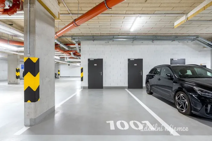 Pronájem bytu 3+kk, Praha - Hloubětín, Waltariho, 80 m2