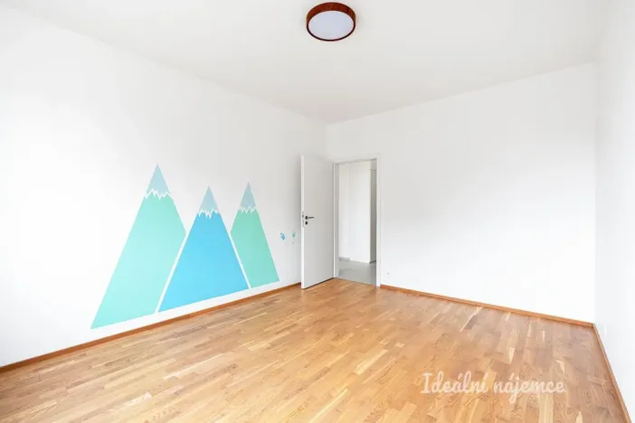 Pronájem bytu 3+kk, Praha - Hloubětín, Waltariho, 80 m2