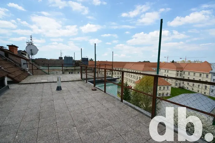 Prodej bytu 2+kk, Plzeň, Politických vězňů, 56 m2