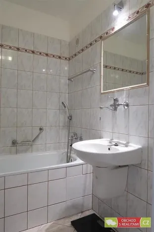 Pronájem bytu 3+1, Praha, Květnového vítězství, 77 m2