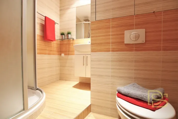 Pronájem bytu 2+kk, Brno - Židenice, Velkopavlovická, 43 m2