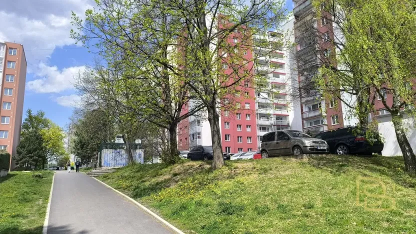 Pronájem bytu 2+kk, Brno - Židenice, Velkopavlovická, 43 m2