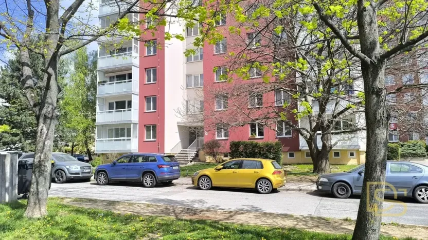 Pronájem bytu 2+kk, Brno - Židenice, Velkopavlovická, 43 m2