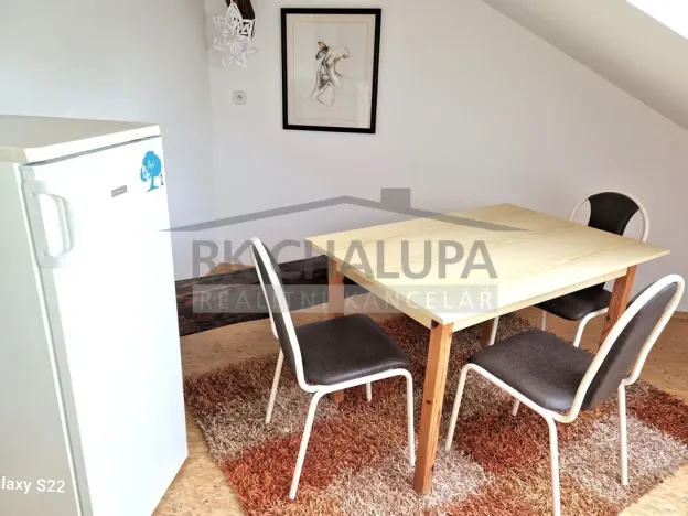 Pronájem bytu 2+1, České Budějovice - České Budějovice 6, Žižkova tř., 75 m2