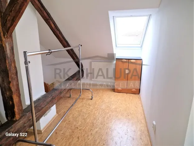 Pronájem bytu 2+1, České Budějovice - České Budějovice 6, Žižkova tř., 75 m2