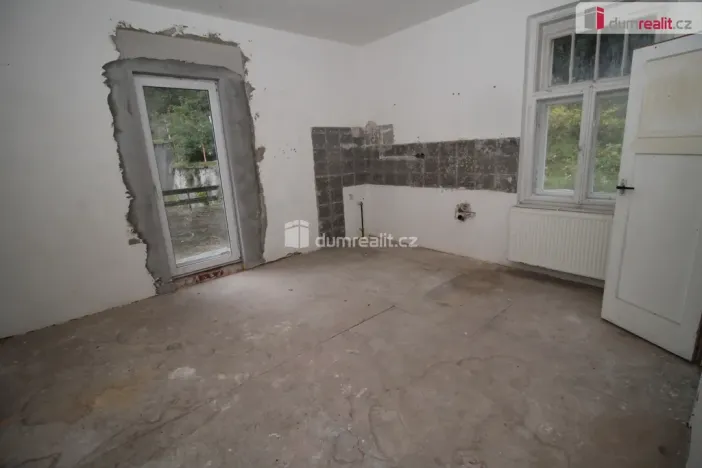 Prodej činžovního domu, Dalovice, Bohatická, 420 m2