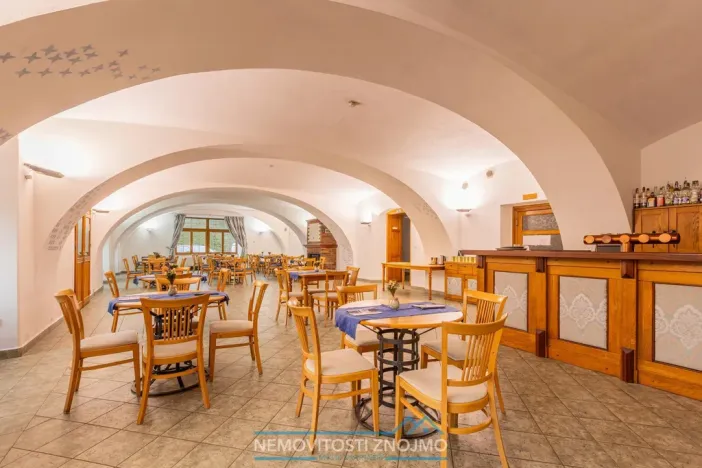 Prodej činžovního domu, Vranov nad Dyjí, 8. května, 911 m2