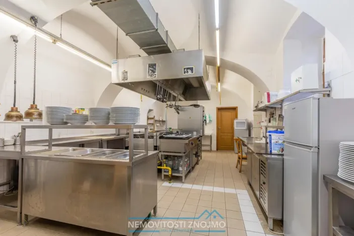 Prodej činžovního domu, Vranov nad Dyjí, 8. května, 911 m2