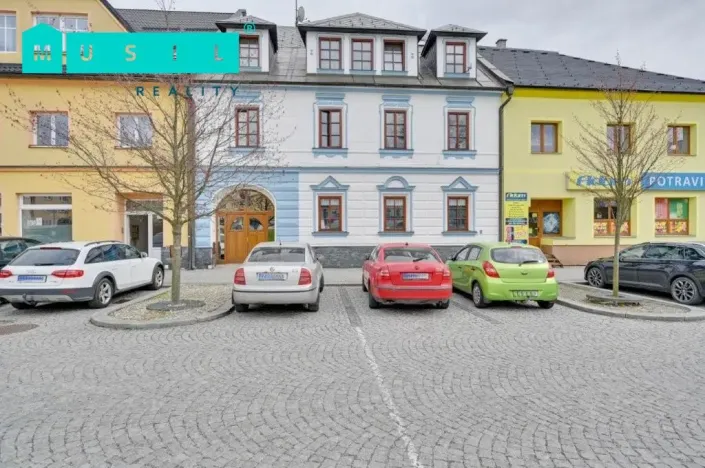 Prodej činžovního domu, Moravský Beroun, náměstí 9. května, 570 m2