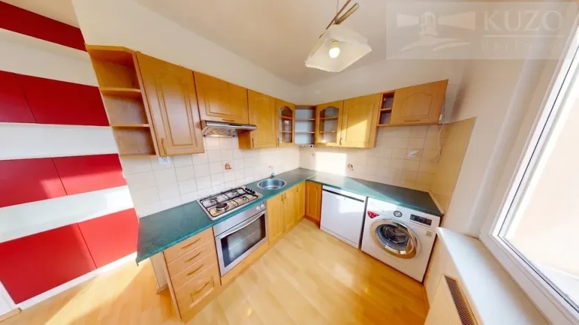 Pronájem bytu 2+kk, Praha, Oravská, 52 m2
