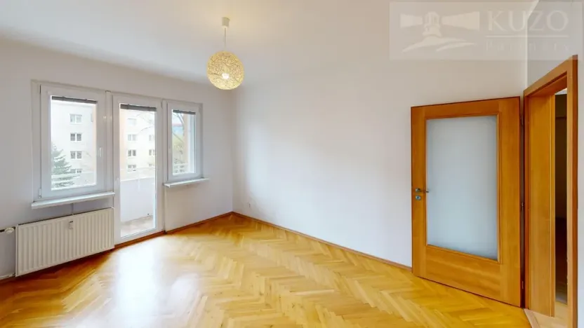 Pronájem bytu 2+kk, Praha, Oravská, 52 m2