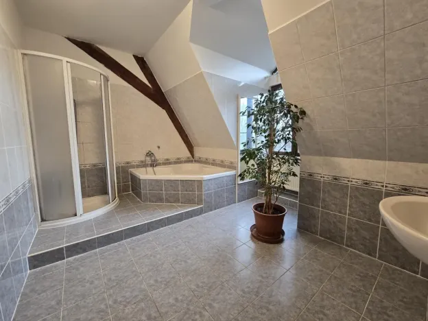 Prodej bytu 3+kk, Jemnice, Tyršova, 109 m2